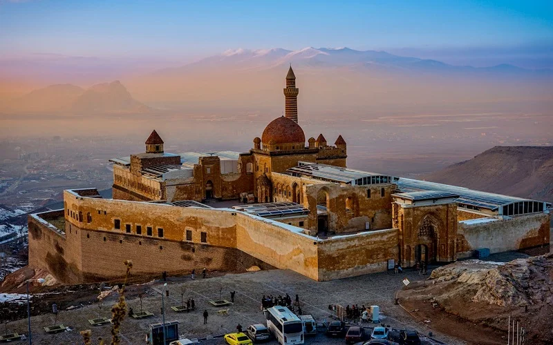 Ishak pasha palace in armenia